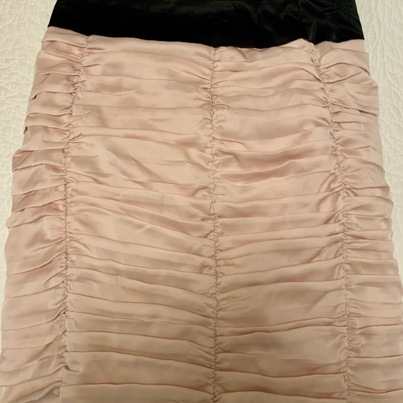 H & M Pencil Skirt - Picture 1 of 2